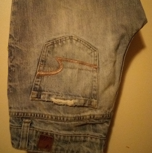 American Eagle Capri Jeans - Picture 4 of 4